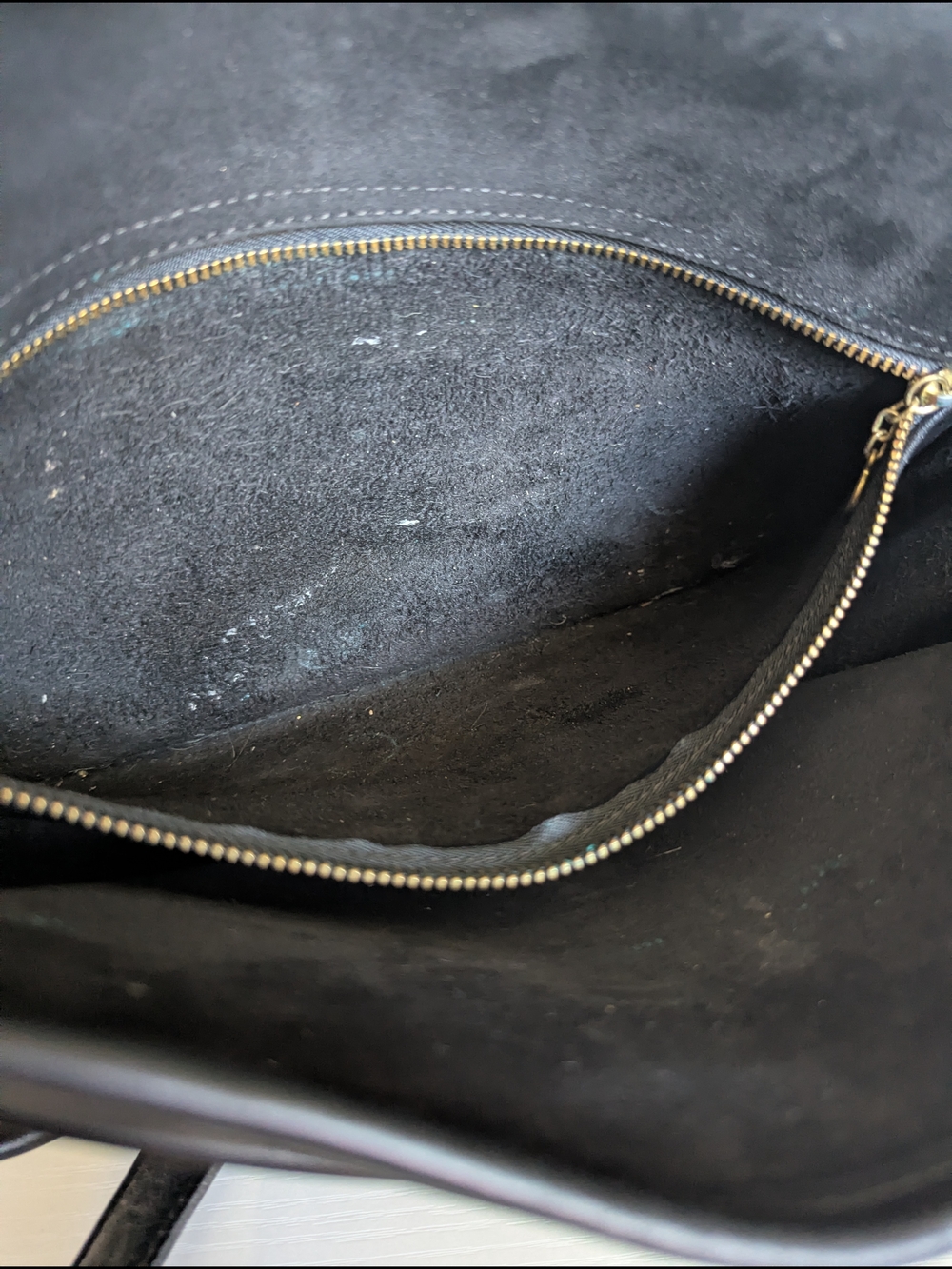 Coach Vintage Black Leather Crossbody with Gold Turn-Lock - Picture 12 of 13